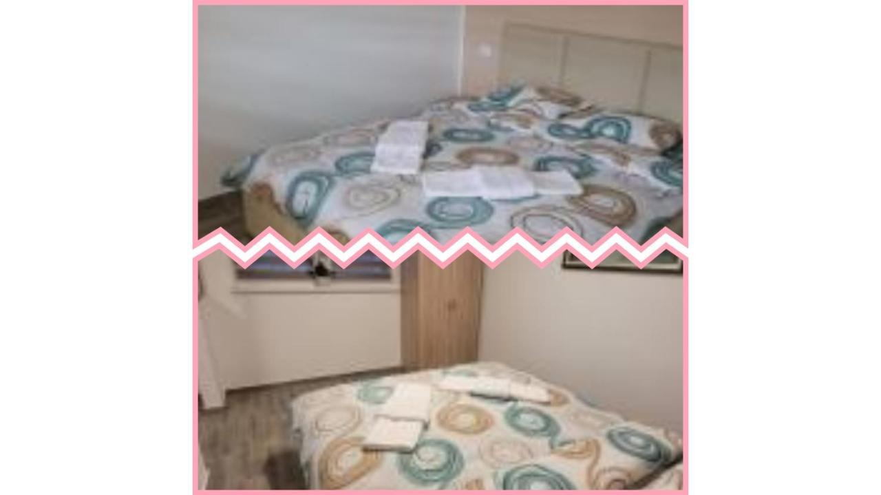 Apartmani Apolon ヴルドニーク エクステリア 写真